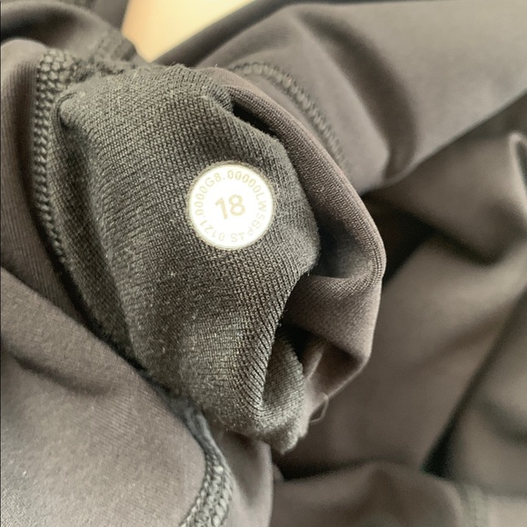 Lululemon Wunder Under High-Rise Tight 28" *Full-On Luxtreme in Black - Picture 7 of 7